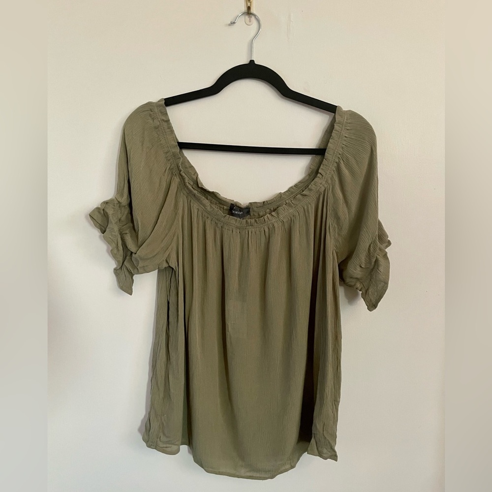 Flowy Peasant Top